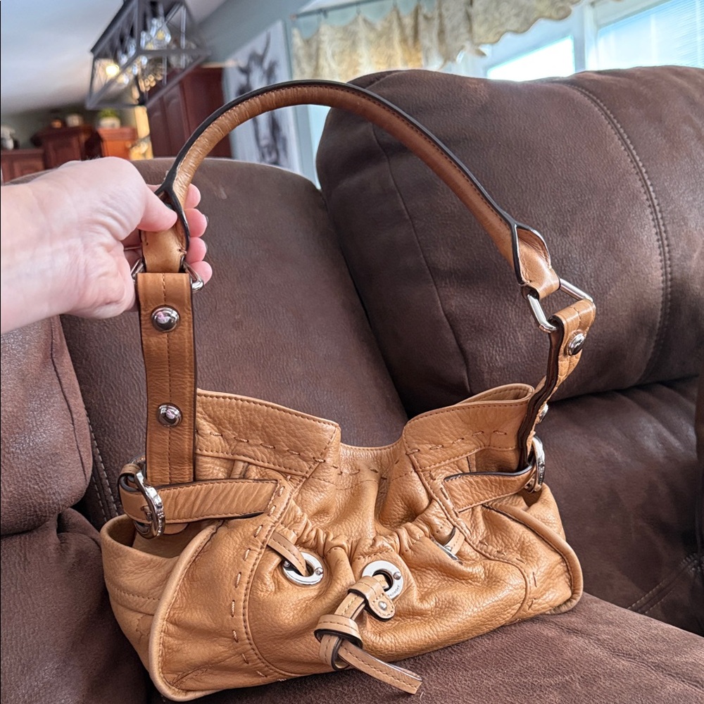 B. Makowsky Tan Leather Shoulder Bag